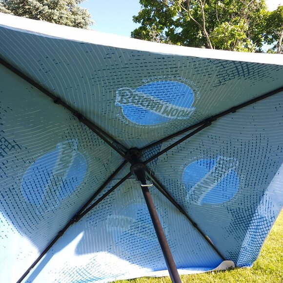LARGE BELGIAN MOON BEER BEACH/PATIO Umbrella - Picture 5 of 8
